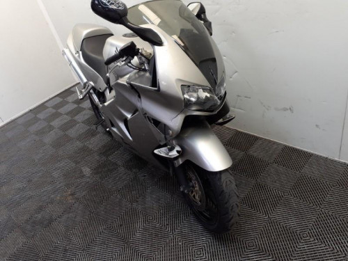 HONDA 800 VFR 800