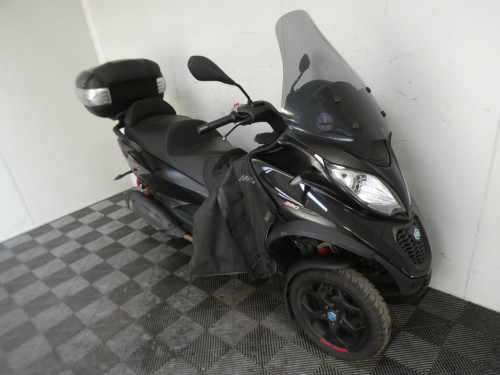 PIAGGIO 350 MP3