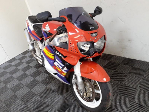 HONDA CBR 900 RR (1992-1997) CBR 900 RRT (1996) CB