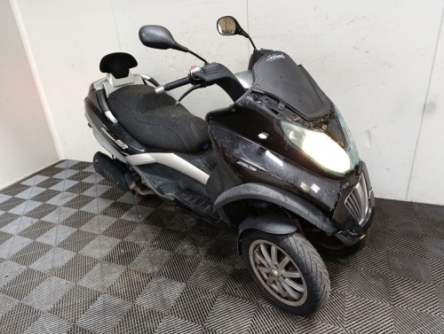 PIAGGIO 250 MP3