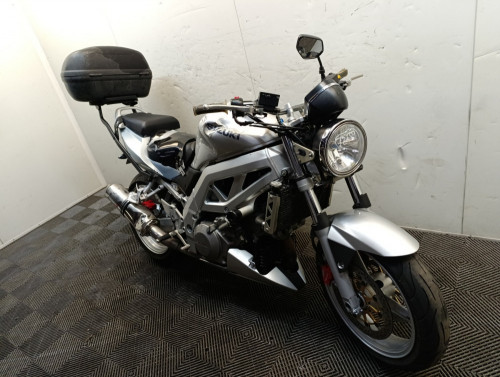 SUZUKI 1000 SV