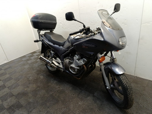 YAMAHA 600 DIVERSION