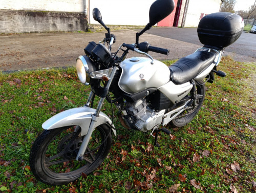 YAMAHA 125 YBR