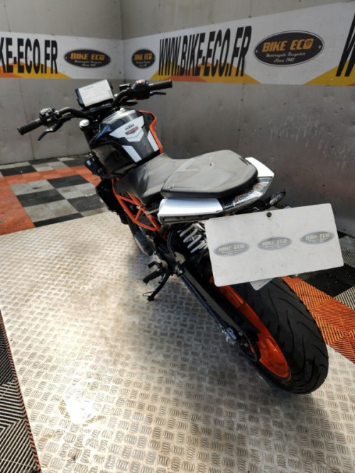 KTM 390 DUKE