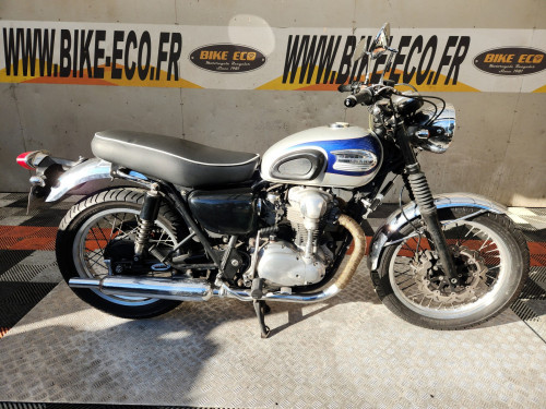 KAWASAKI W 650