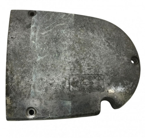 Carter cache pignon sortie de boite SUZUKI GT 380 1972-1977