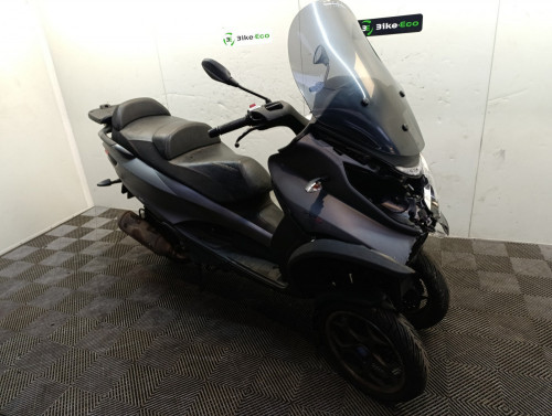 PIAGGIO MP3 300