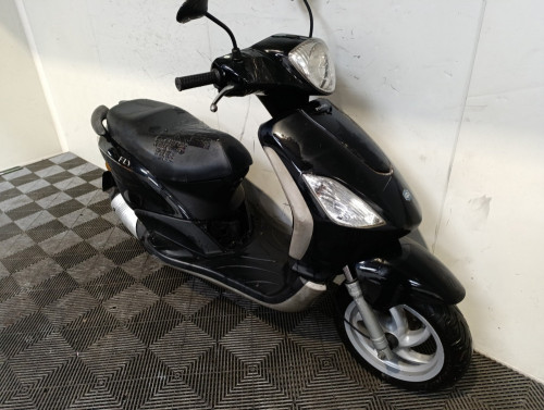 PIAGGIO 50 FLY