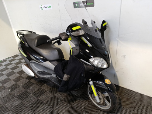 PIAGGIO X9 250