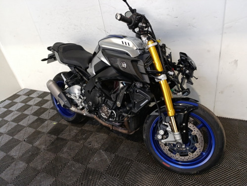 YAMAHA MT10 SP INCONNUE