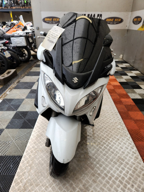 SUZUKI BURGMAN 650