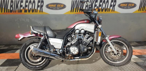 YAMAHA 1200 VMAX