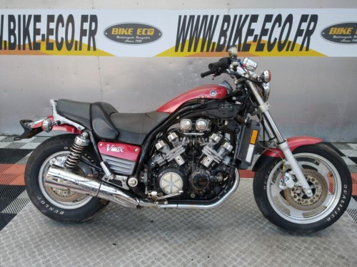 YAMAHA 1200 V-MAX