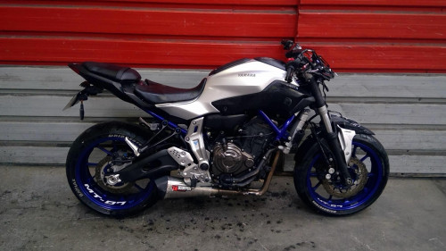 YAMAHA MT07