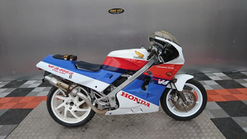 Honda vfr 400 r